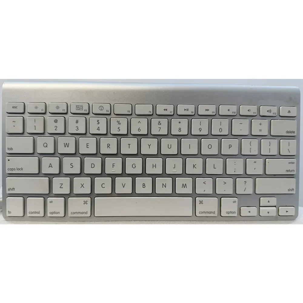 Apple A1314 Wireless Bluetooth Aluminum Keyboard